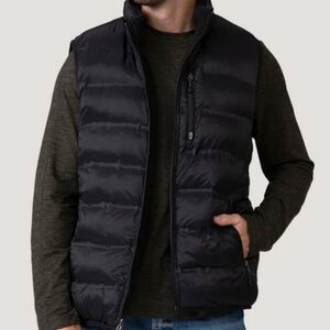 Free Country Men's Puffer Vest in black extra large quilted comfort